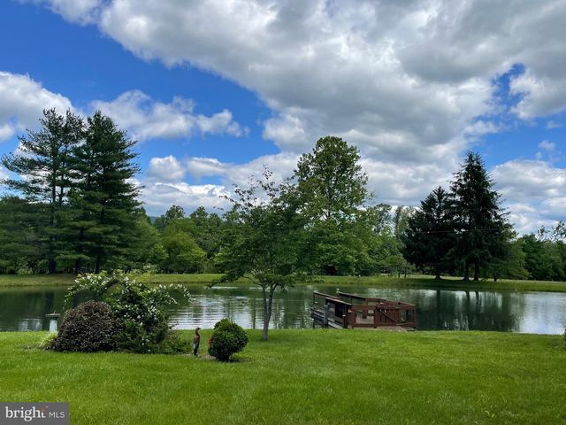 521 DEARING RD, Huntly, VA 22640
