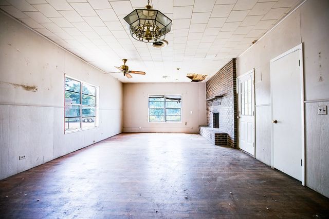 600 N 4th Street, Ballinger, TX 76821