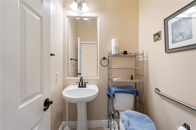29325 Sparkling Drive, Menifee, CA 92584