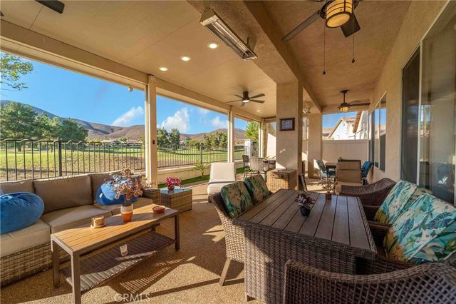 29325 Sparkling Drive, Menifee, CA 92584