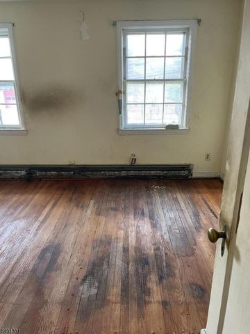 128 Boyden Ave B, Maplewood Twp., NJ 07040