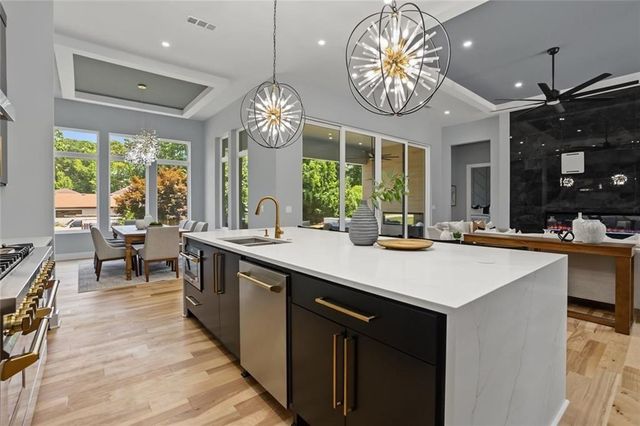 3467 Clubland Drive, Marietta, GA 30068