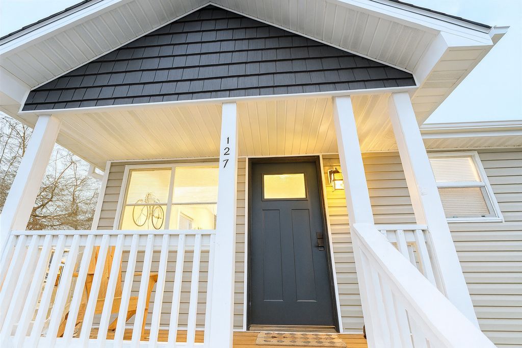 127 2nd Street NE, Crosby, MN 56441