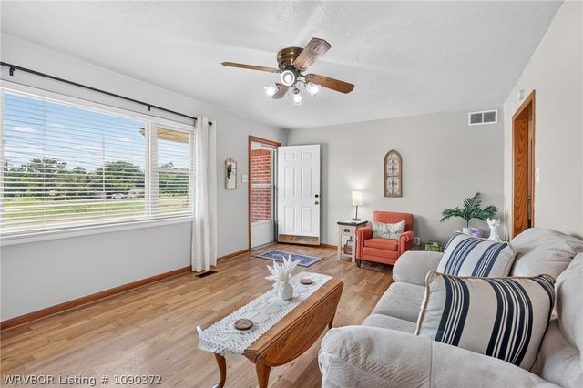 4511 Alma Highway, Van Buren, AR 72956