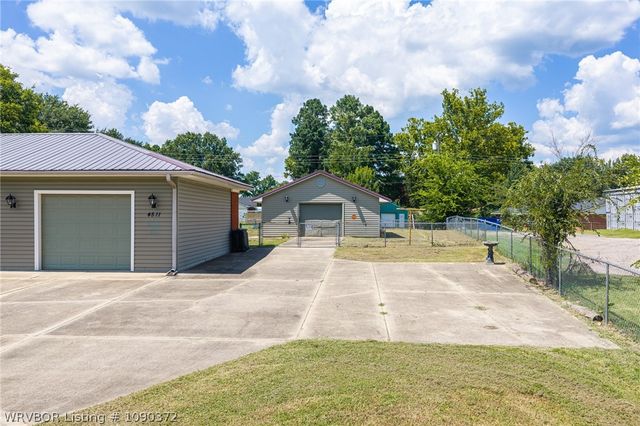 4511 Alma Highway, Van Buren, AR 72956