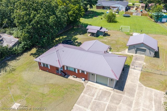 4511 Alma Highway, Van Buren, AR 72956