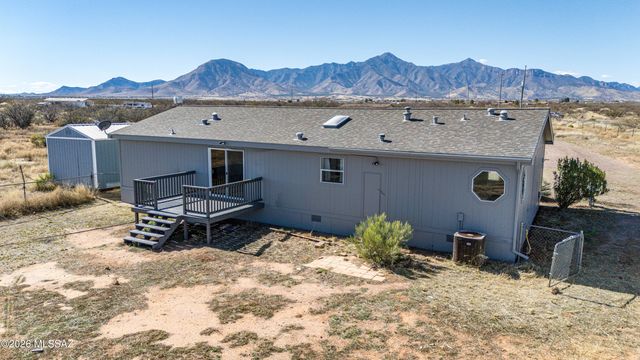9398 E Bloomfield Road, Hereford, AZ 85615