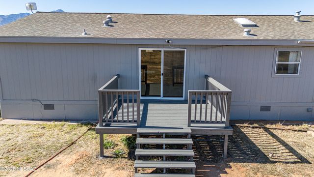 9398 E Bloomfield Road, Hereford, AZ 85615