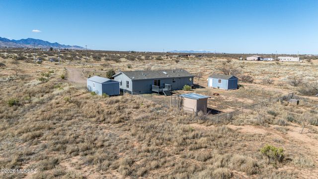 9398 E Bloomfield Road, Hereford, AZ 85615