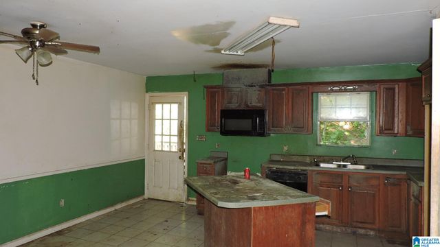1146 OAKRIDGE DRIVE, Leeds, AL 35094