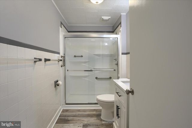 425 E WALNUT ST, Lewistown, PA 17044