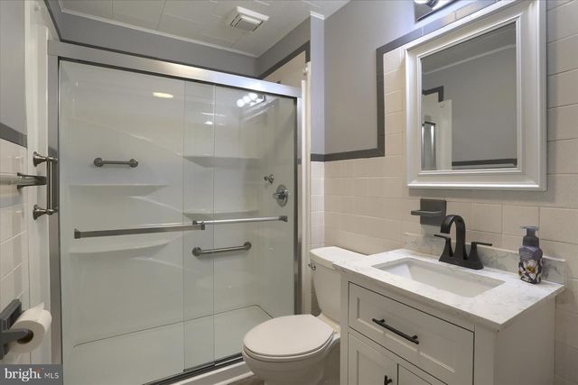 425 E WALNUT ST, Lewistown, PA 17044