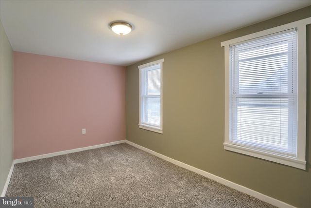 425 E WALNUT ST, Lewistown, PA 17044