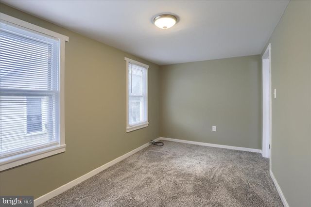 425 E WALNUT ST, Lewistown, PA 17044