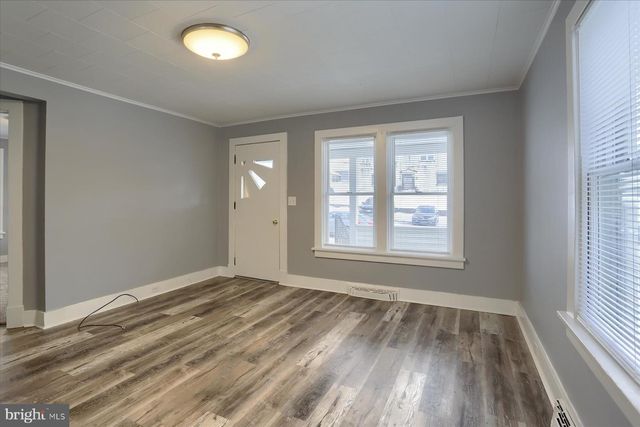 425 E WALNUT ST, Lewistown, PA 17044