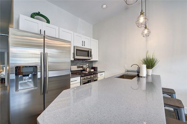 103 57th St, Lawrenceville, PA 15201