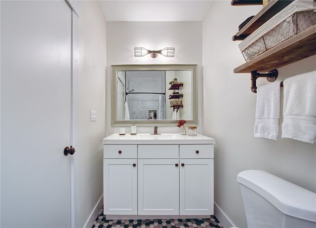 103 57th St, Lawrenceville, PA 15201