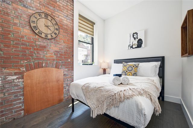 103 57th St, Lawrenceville, PA 15201