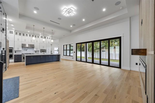 3701 S LYNWOOD AVENUE, Tampa, FL 33611