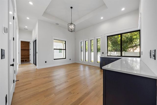 3701 S LYNWOOD AVENUE, Tampa, FL 33611