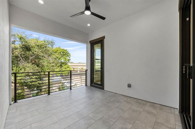3701 S LYNWOOD AVENUE, Tampa, FL 33611