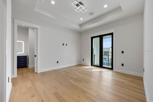 3701 S LYNWOOD AVENUE, Tampa, FL 33611