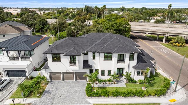 3701 S LYNWOOD AVENUE, Tampa, FL 33611