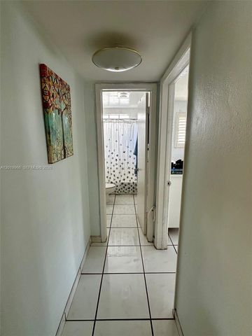 300 Galen Drive 206, Key Biscayne, FL 33149