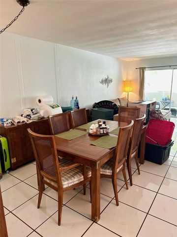 300 Galen Drive 206, Key Biscayne, FL 33149