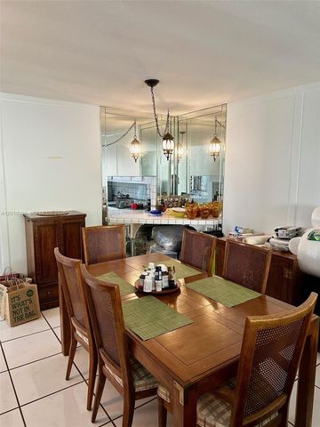 300 Galen Drive 206, Key Biscayne, FL 33149
