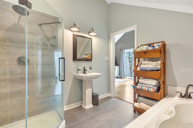 125 Chauga Shoals Drive, Westminster, SC 29693