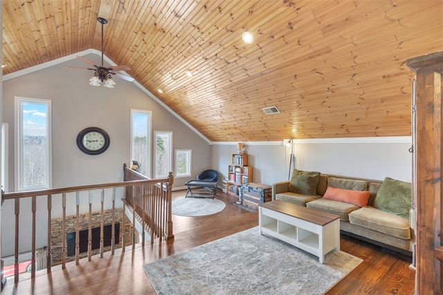 125 Chauga Shoals Drive, Westminster, SC 29693