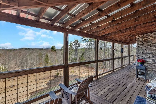 125 Chauga Shoals Drive, Westminster, SC 29693