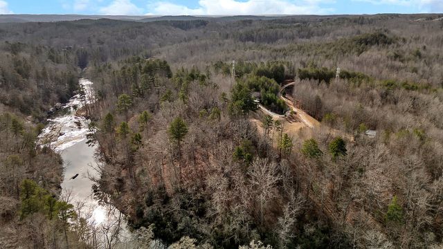 125 Chauga Shoals Drive, Westminster, SC 29693