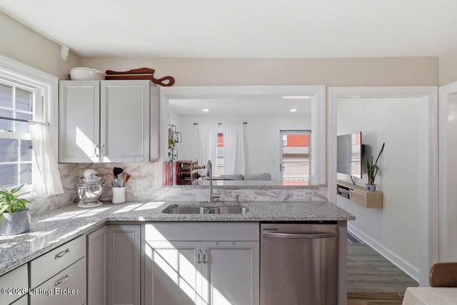 171 N Jane St, Louisville, KY 40206