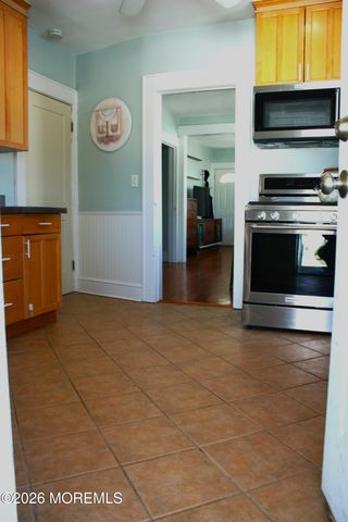 37 Cherry Street, Tinton Falls, NJ 07724