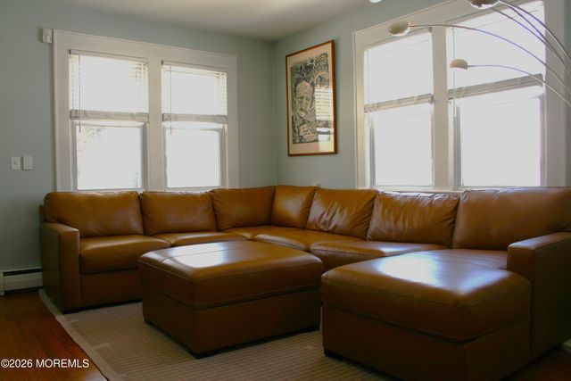 37 Cherry Street, Tinton Falls, NJ 07724