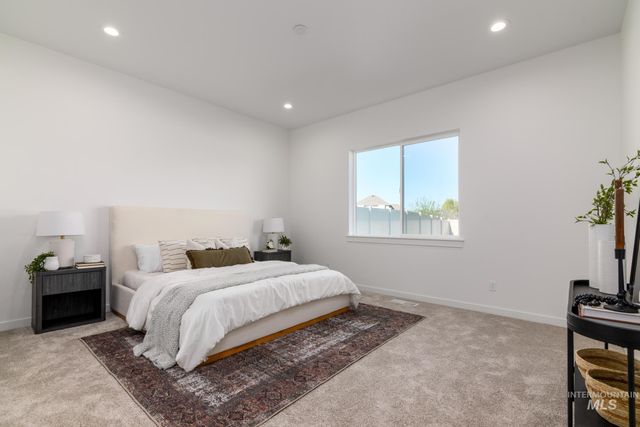 5324 Sparky Ave, Caldwell, ID 83607