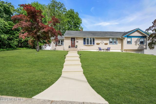 35 Richard Terrace, Red Bank, NJ 07701