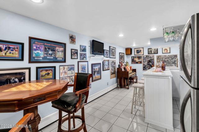 35 Richard Terrace, Red Bank, NJ 07701