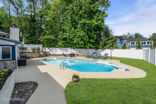 35 Richard Terrace, Red Bank, NJ 07701