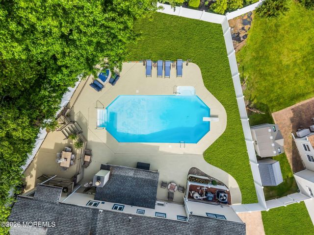 35 Richard Terrace, Red Bank, NJ 07701