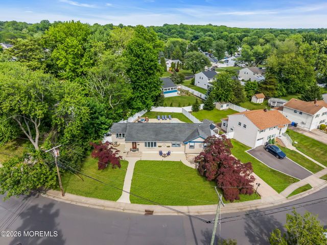 35 Richard Terrace, Red Bank, NJ 07701