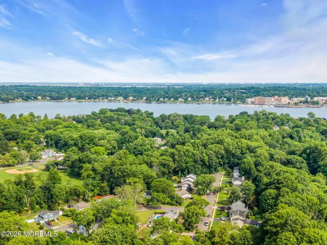 35 Richard Terrace, Red Bank, NJ 07701