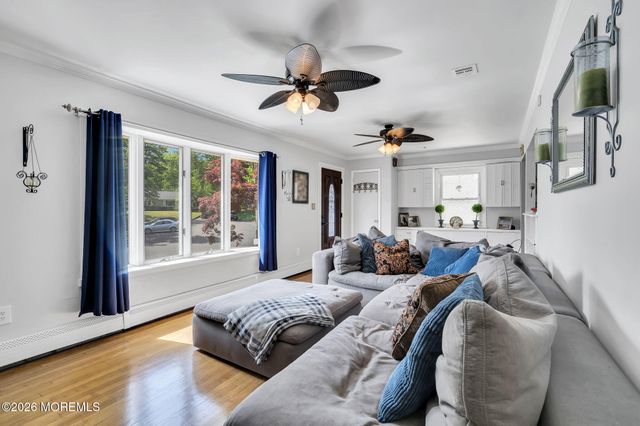 35 Richard Terrace, Red Bank, NJ 07701