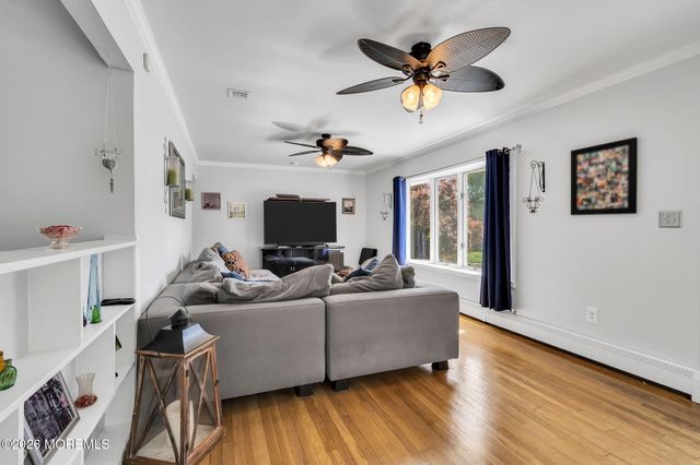 35 Richard Terrace, Red Bank, NJ 07701
