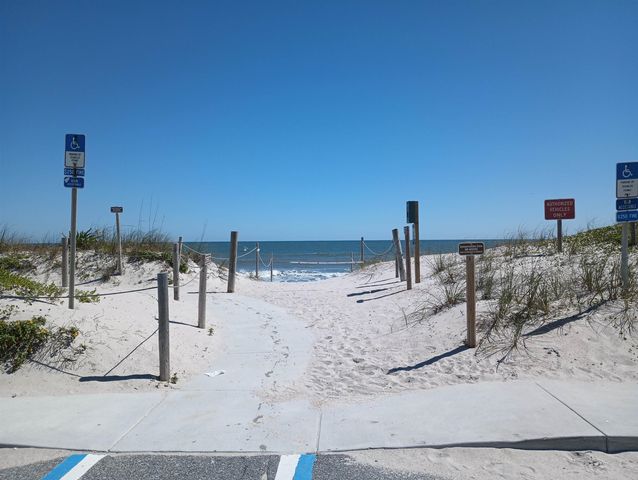 217 Hidden Dune Ct, Ponte Vedra Beach, FL 32082