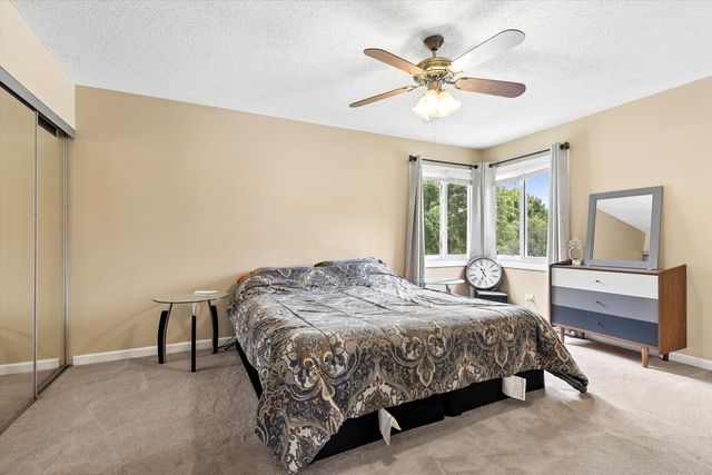 5701 Bedford Court, Hanover Park, IL 60133
