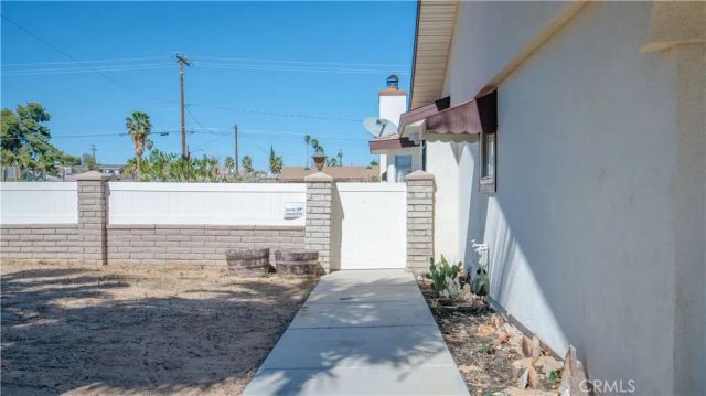 73254 El Paseo, 29 Palms, CA 92277