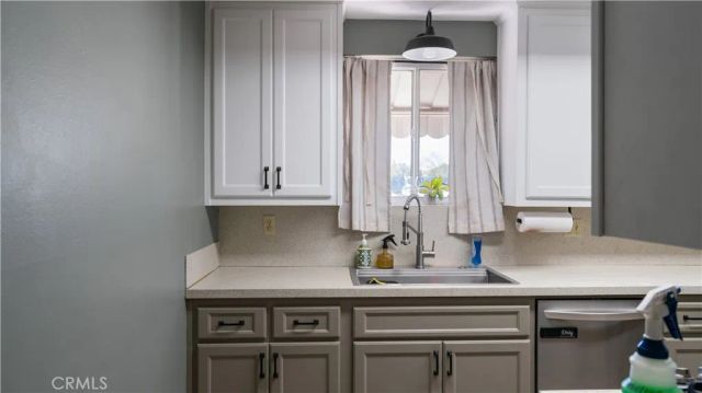 73254 El Paseo, 29 Palms, CA 92277